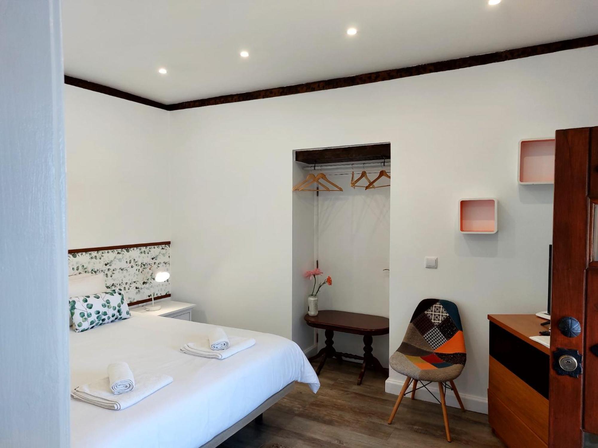 Villa Nova Madeira In Funchal Casa A And B Chambre photo